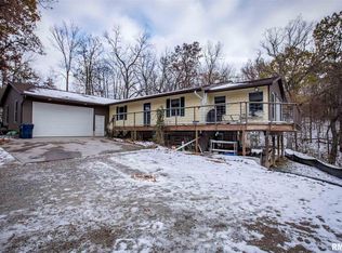 9120 143rd St W, Taylor Ridge, IL 61284