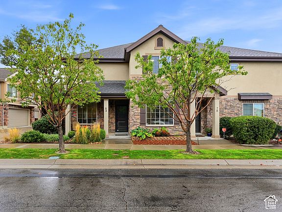 2nd image of 82 E Saddle Villa Dr S