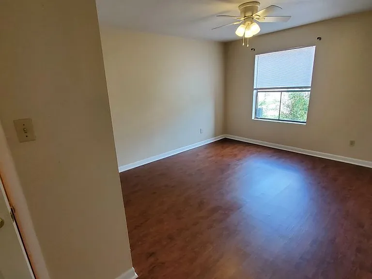 904 University Oaks Blvd #105 — Photo 12