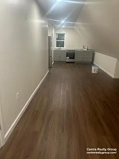 2 bed, 1.0 bath, $1,700 — Photo 2