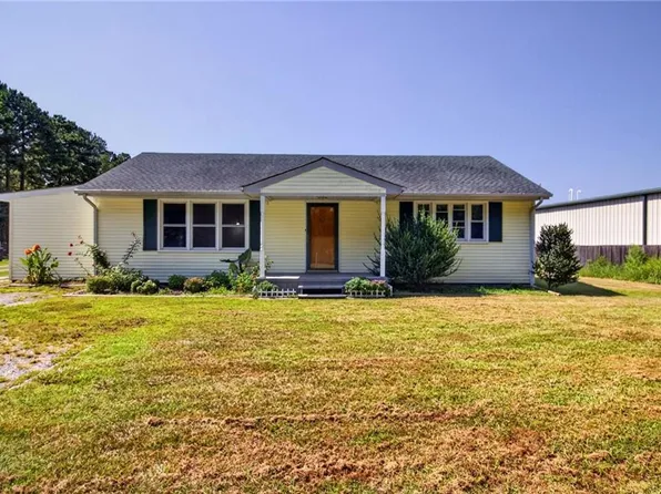 1477 London Bridge Rd, Virginia Beach, VA 23453