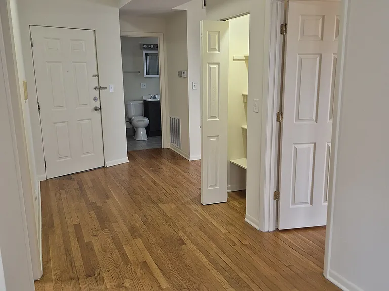 4630 N Monticello Ave #3E — Photo 9