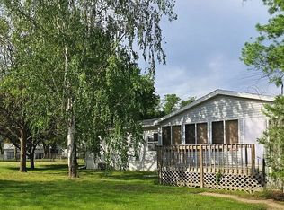 211 Pine St, Bee, NE 68314
