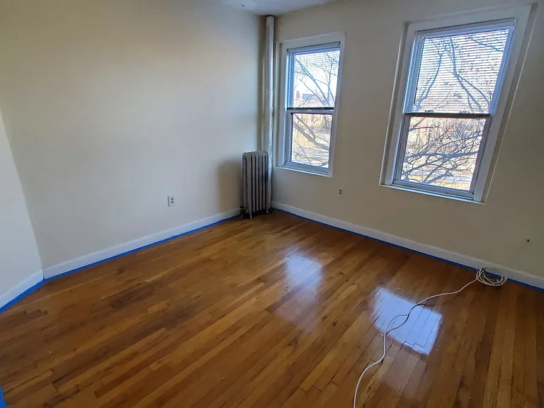 352 Riverway #9 — Photo 7