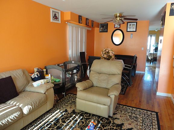 4th image of 373 Netherland Ave