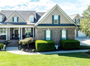 2010 Rockwall Farms Ln, Fuquay Varina, NC 27526