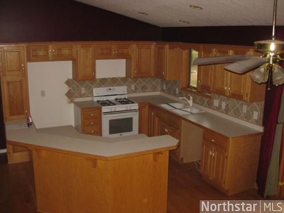 3rd image of 22585 Janero Ave N