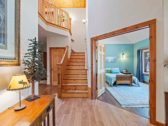4th image of 23026 Solitaire Ct