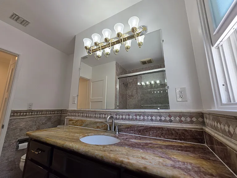 20758 Stephanie Dr — Photo 20