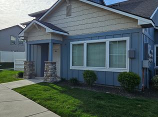 808 E Wandering Ln, Kuna, ID 83634