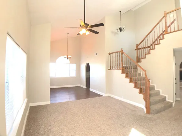 8735 Tierra Alegre Dr NE, Albuquerque, NM 87122