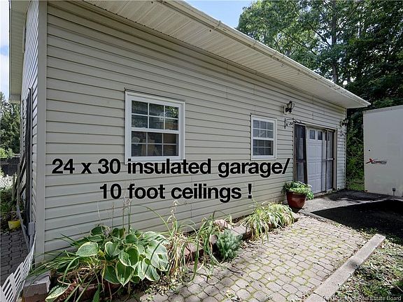 2nd image of 54 Broad Rd