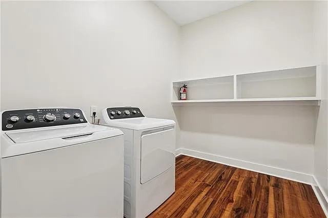 1725 Robert C Blakes Sr Dr #101 — Photo 14