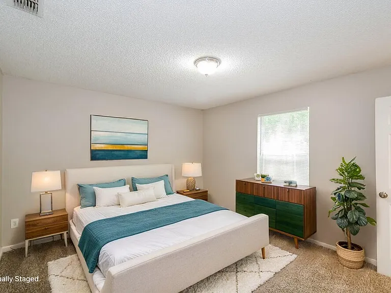 10725 Meadowlea Dr — Photo 10