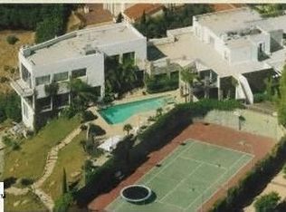 15478 Duomo Via St, Los Angeles, CA 90077