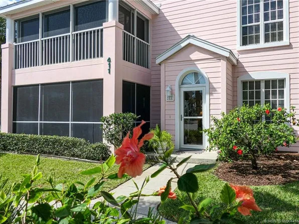 411 NE Plantation Rd APT 511, Stuart, FL 34996