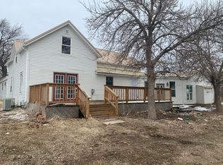 2806 10th Ave, Fenton, IA 50539