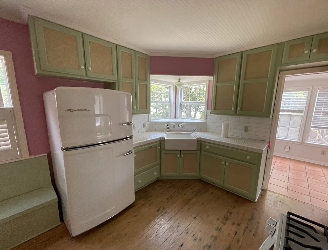 234 Quentin Dr — Photo 4