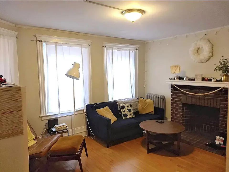8 Craigie Cir #8