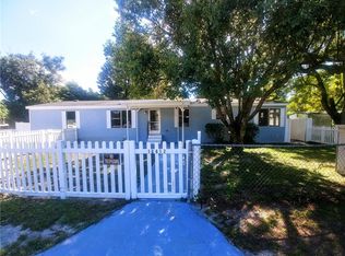 11612 Fairmont Ave, Leesburg, FL 34788