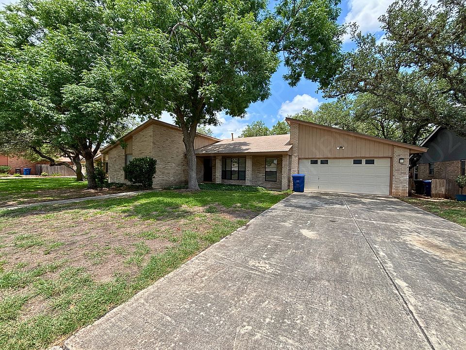 1st image of 4647 Green Willow Woods