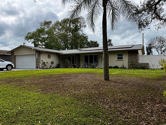 2nd image of 2710 Pinellas Point Dr S
