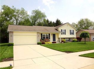 1966 Patrick Dr E, Newark, OH 43055