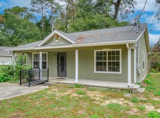 64 Navajo Trl, Crawfordville, FL 32327