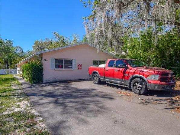 421 6th Ave NE, Largo, FL 33770