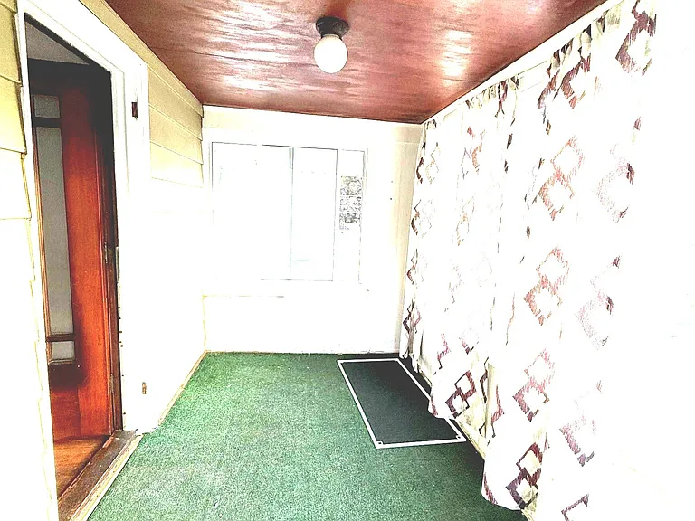 209 Dudley Ave — Photo 14
