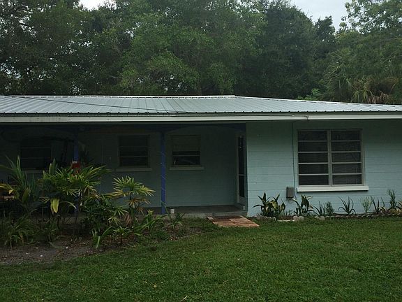 2nd image of 1751 6th St