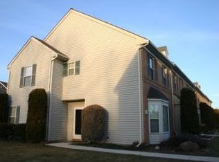 317 Meeting House Ln, Lancaster, PA 17601