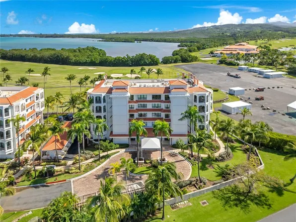 400 Coco Beach Blvd #G301, Rio Grande, PR 00745