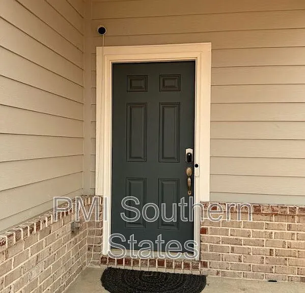 919 Yarn Way — Photo 3