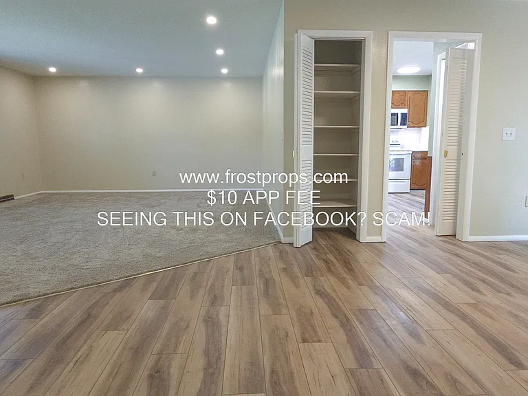 1310 Whitney Ln — Photo 5