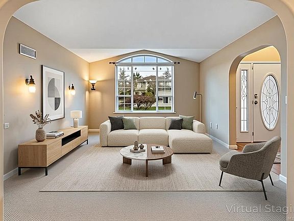 2nd image of 1137 Yellowbrick Rd