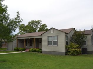 328 Benson Rd, Uvalde, TX 78801