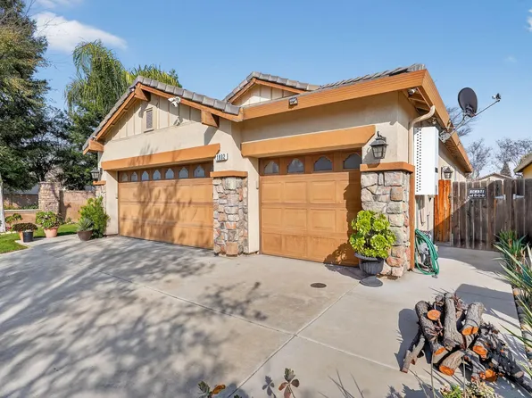 1832 N Vickie Street, Visalia, CA 93291