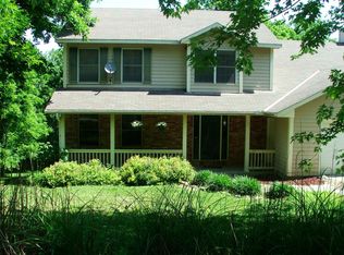 965 N 1735 Rd, Lawrence, KS 66049