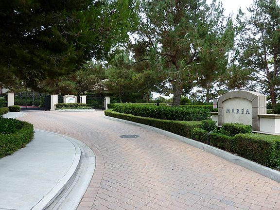 Gated community in Aviara