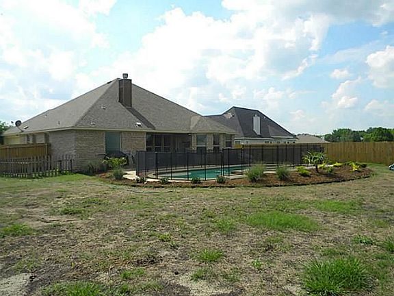 5th image of 216 Bent Creek Dr