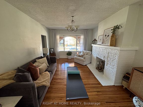 5th image of 91 Giles Blvd E #655