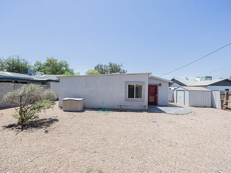 1332 E Whitton Ave — Photo 27