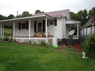 137 J Wilson Rd, Swords Creek, VA 24649