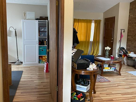 2 sunny bedrooms on the main floor, adjacent to kitchen, living room and bathroom.