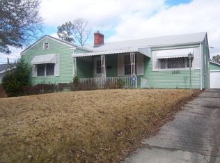 1243 Lyons St, Macon, GA 31206