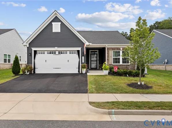 11319 Vulcan Ln, Chester, VA 23831