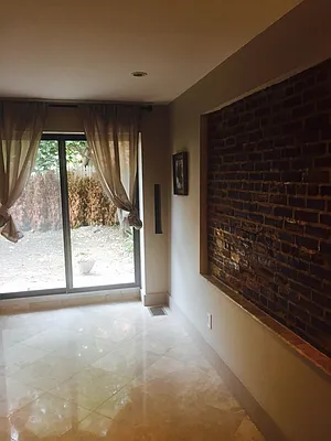 Rented by Elite NY Holdings | media 59