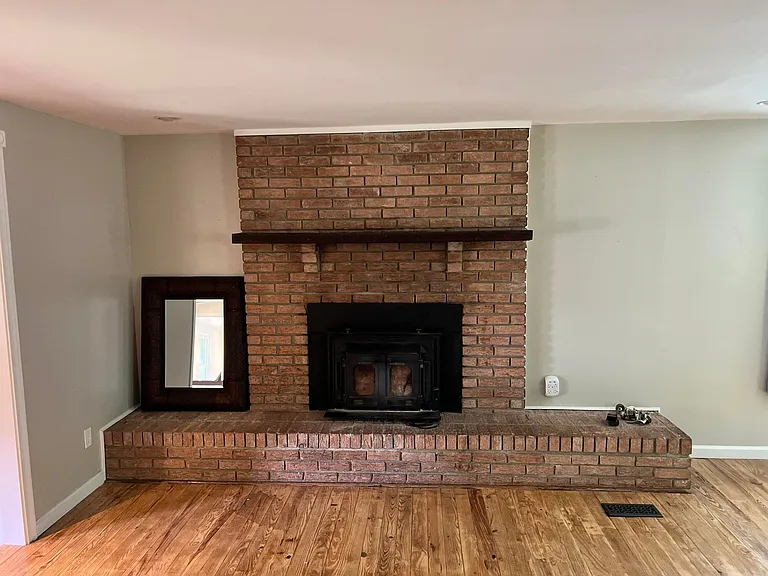 1005 Kirby Dr — Photo 9