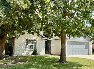103 Mockingbird Cv, Hutto, TX 78634